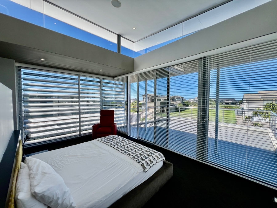 5 Bedroom Property for Sale in Oubaai Western Cape